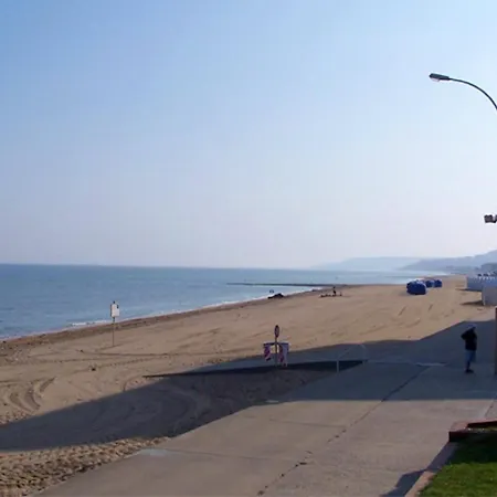 A Sur Avec Jardin De 20 M² Tatil Evi