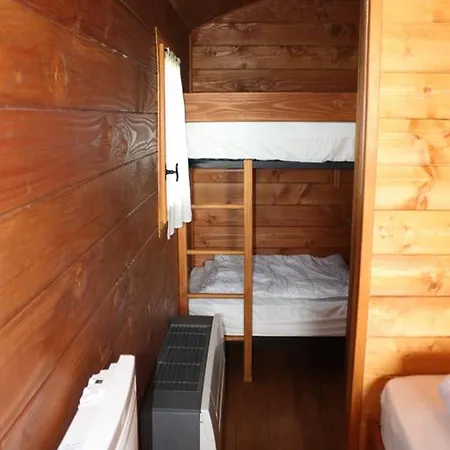 A Sur Avec Jardin De 20 M² Ferienhaus *